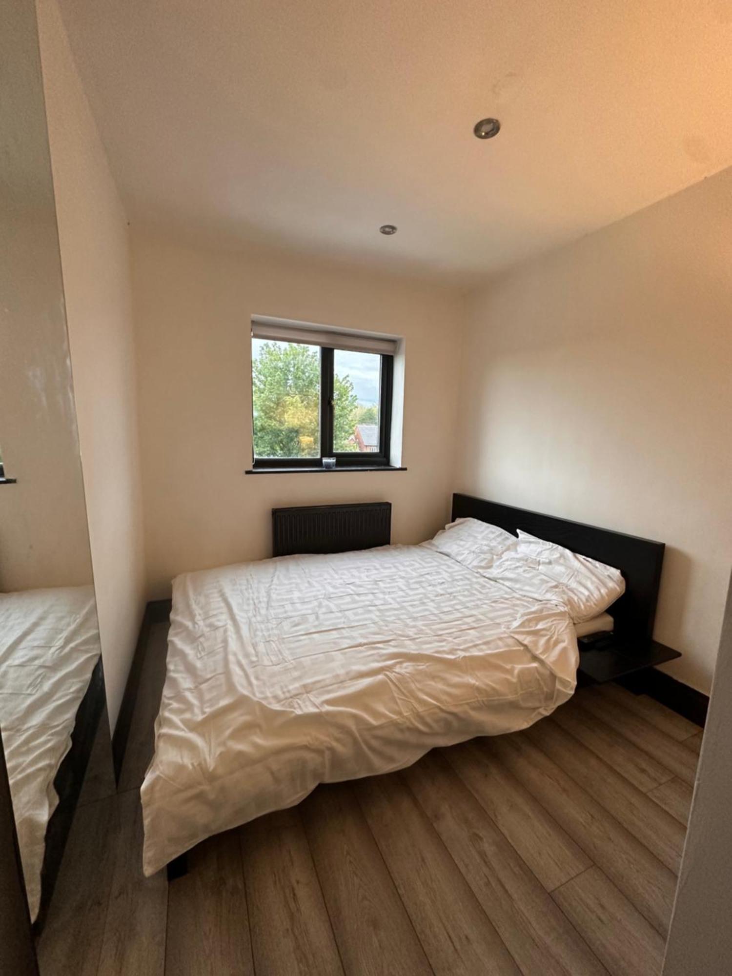 Spacious Double Near Train Station Birmingham Dış mekan fotoğraf